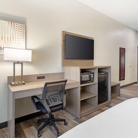 Best Western Of Wise Exterior foto
